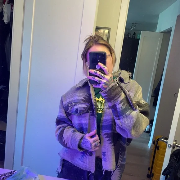 Aztec Shacket - Picture 3 of 9